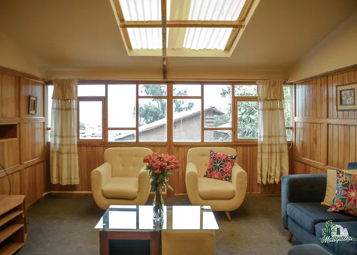 Beautiful, Spacious & Cozy House Located In The Heart Of Hébergement de vacances *