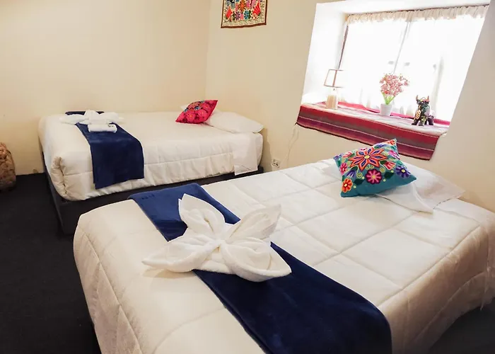 Hébergement de vacances Beautiful, Spacious & Cozy House Located In The Heart Of *