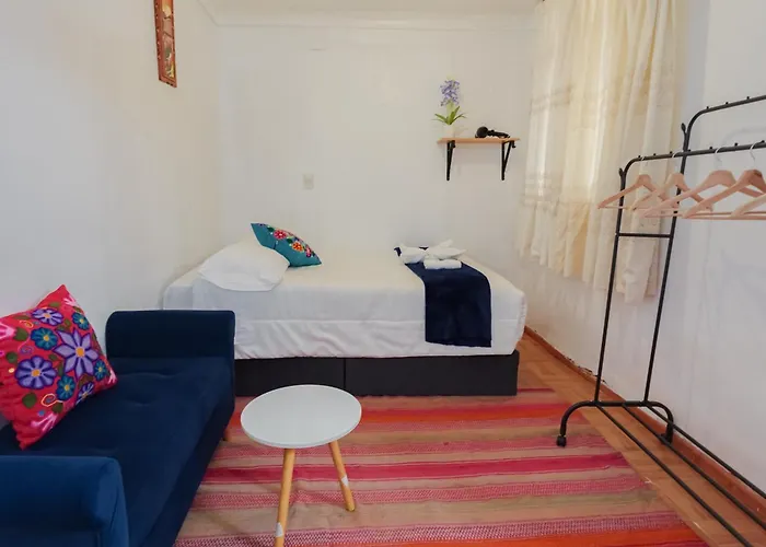 Hébergement de vacances Beautiful, Spacious & Cozy House Located In The Heart Of